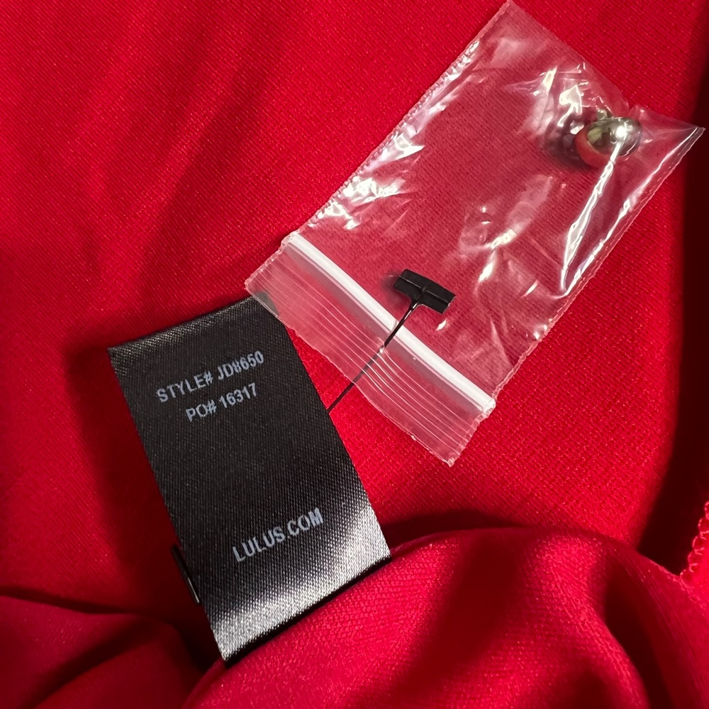 Red [Lulu's] Skater <Girl About Town> NWT Cute Mini Dress + Cut Out Back | Small - Picture 13 of 16